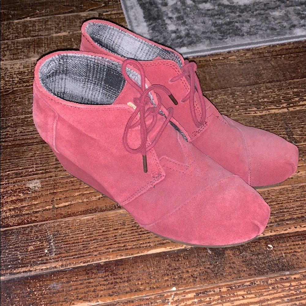 Kala Wedge Bootie